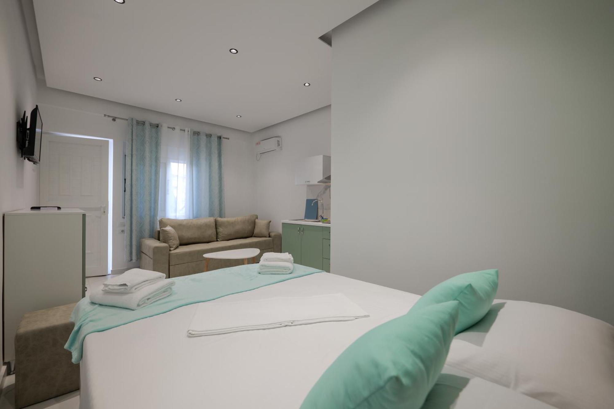 Vila Veli Brothers Sarande Exterior photo
