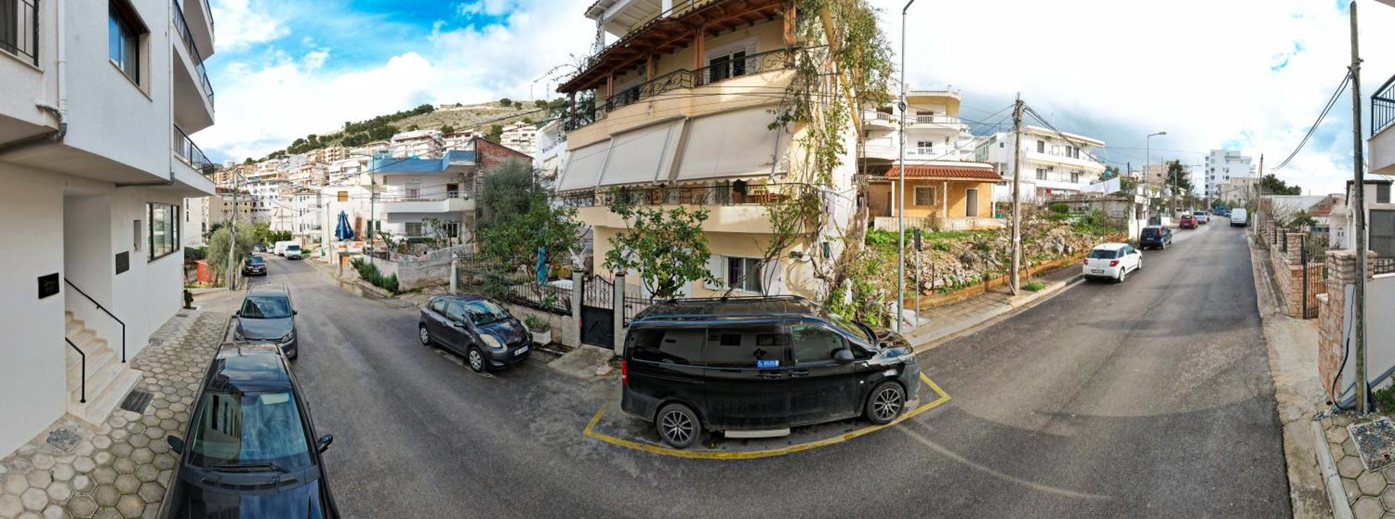 Vila Veli Brothers Sarande Exterior photo