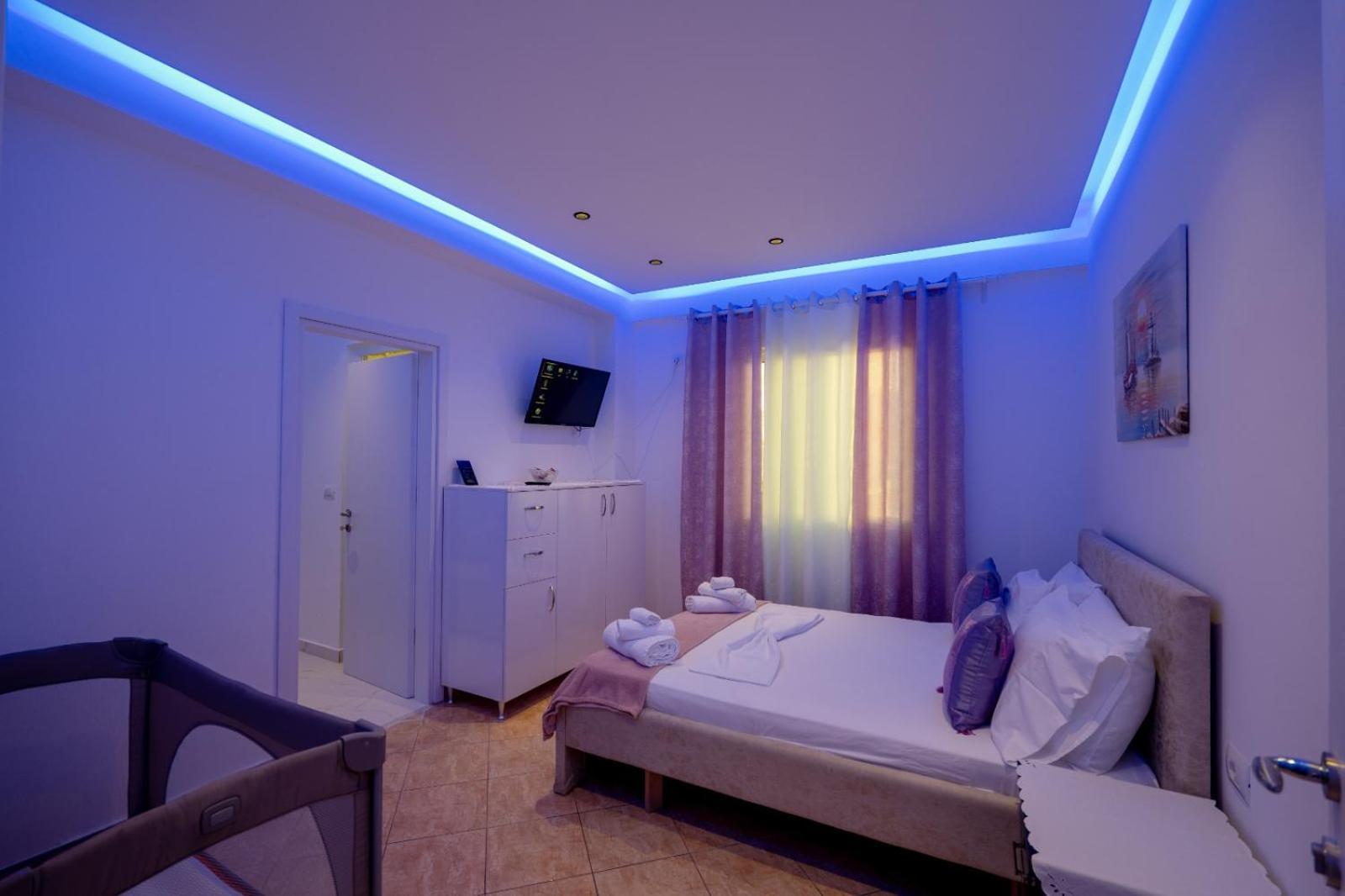 Vila Veli Brothers Sarande Exterior photo