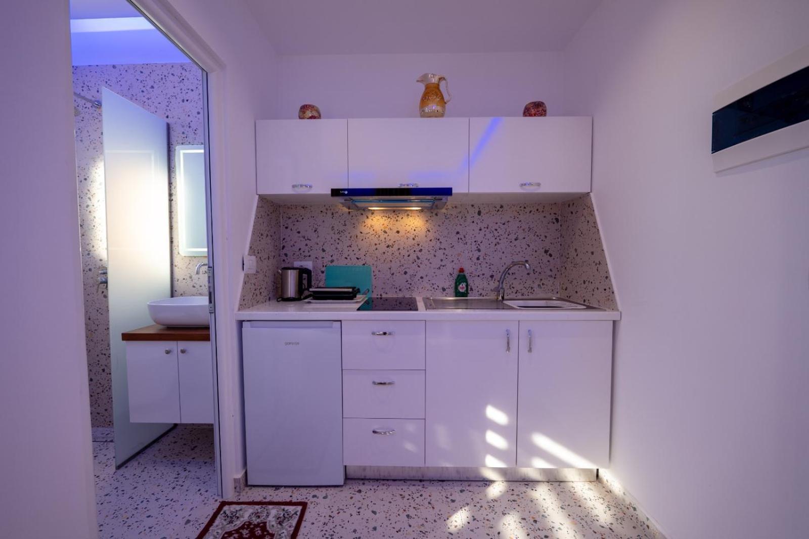 Vila Veli Brothers Sarande Exterior photo
